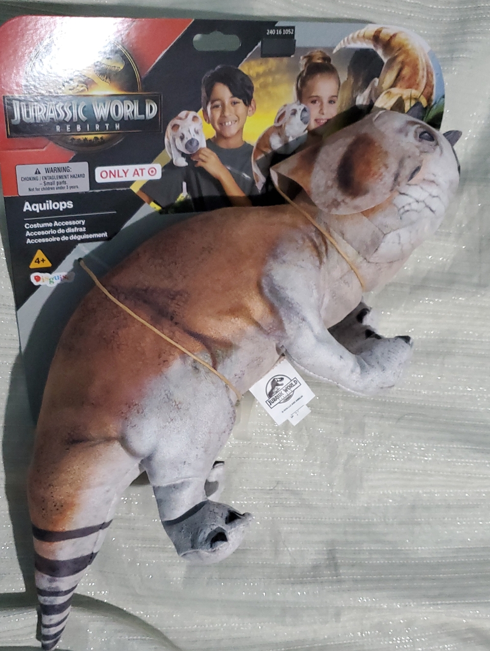 Jurassic World Rebirth Aquilops Plush Shoulder Friend